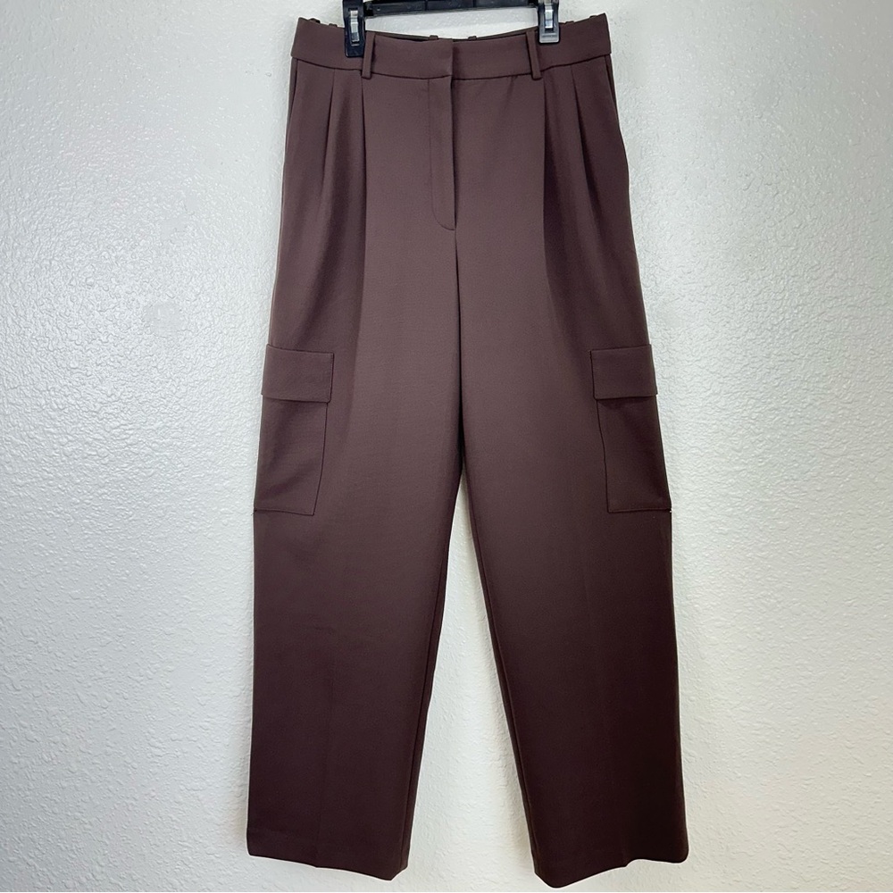 Aritzia Babaton Chocolate Brown spotlight cargo pants sz 6